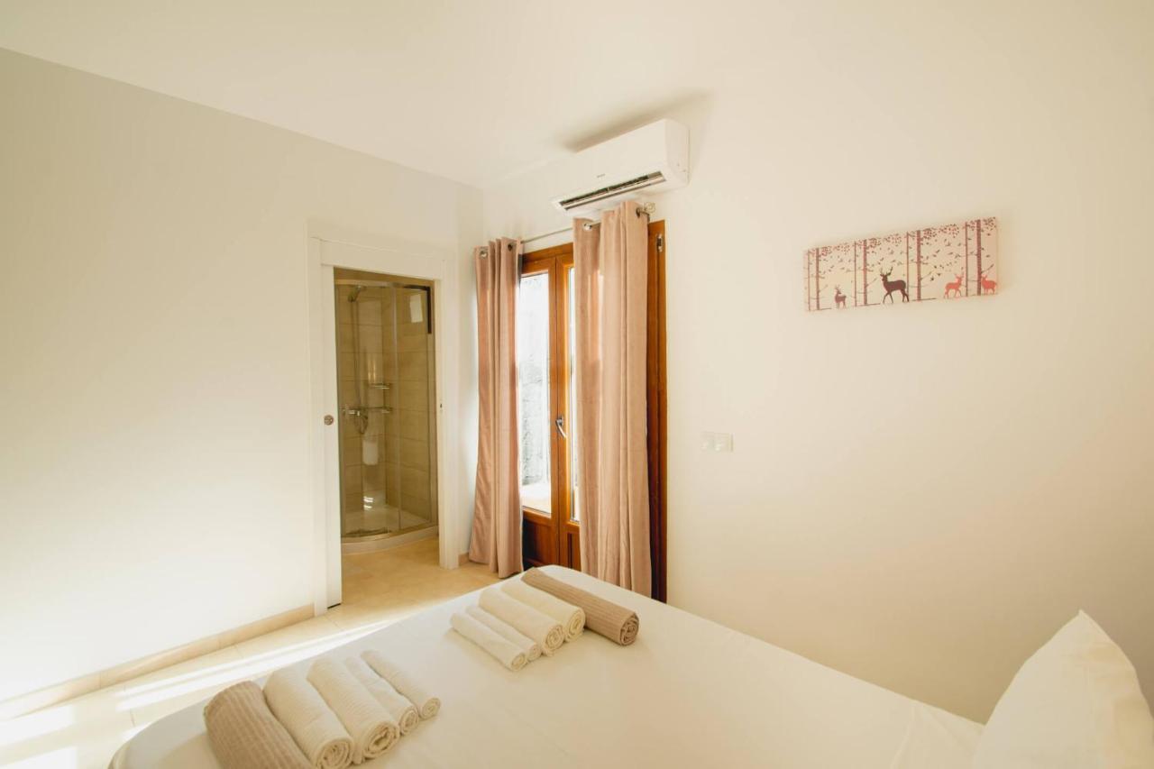 Stylish 6 Bedroom Villa Princesa - Hot Tub - Heated Pool - Near Beach & Waterparks Playa Blanca  Exterior photo